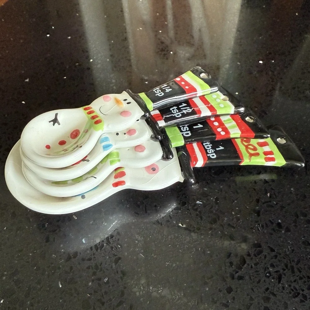 Pier 1 Imports Snowman Measuring Spoons Christmas Holiday Kitchen Decor Set Of 4